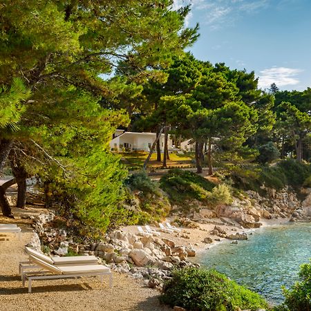 Valamar Carolina Hotel & Villas Kampor Exterior photo